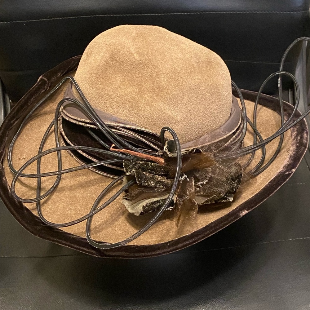 Angiolo Frasconi Women's Brown Rabbit Hair Feathers Fedora‎ Formal Hat One Size